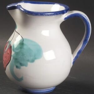 VTG VIETRI Buon Giorno Strawberry Creamer